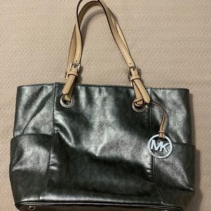Michael Kors Signature Tote
